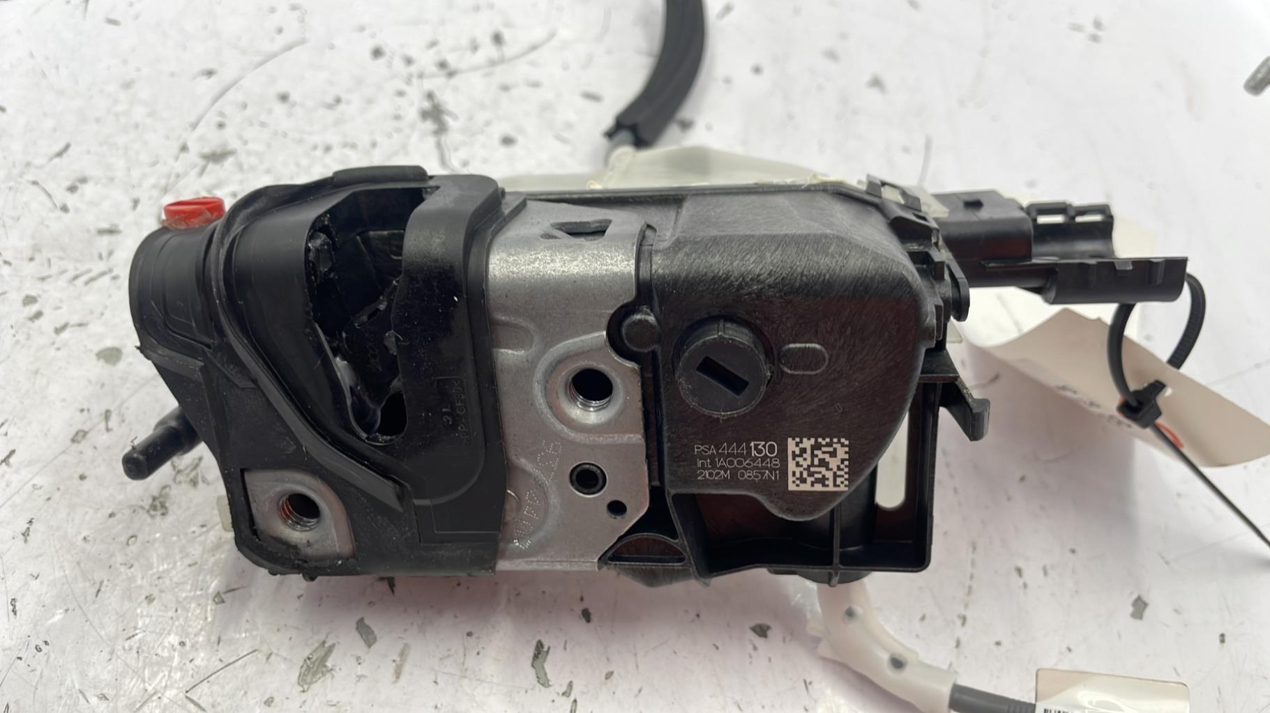 Serratura posteriore sinistra PEUGEOT 208 2 Gasolina - 1