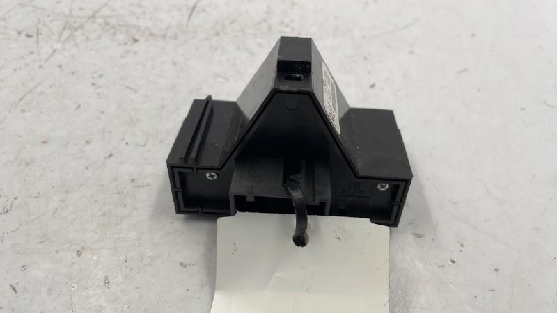 Bouton de warning OPEL CORSA D PHASE 1 Essence - 1