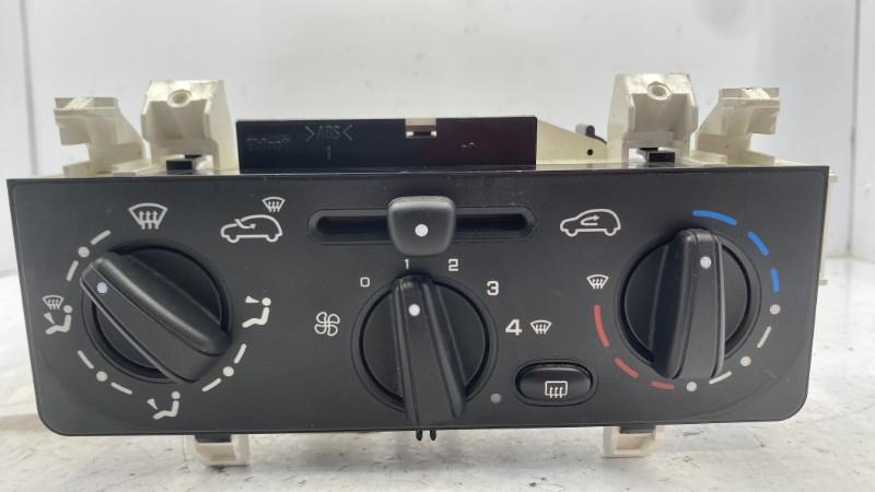 Commande chauffage CITROEN C3 1 PHASE 2 Essence - 1