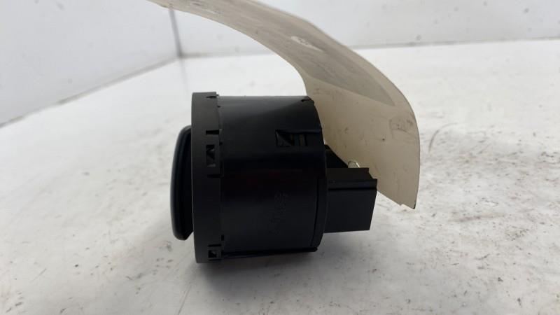 Commande de phare VOLKSWAGEN TOURAN 1 PHASE 2 Diesel - 1
