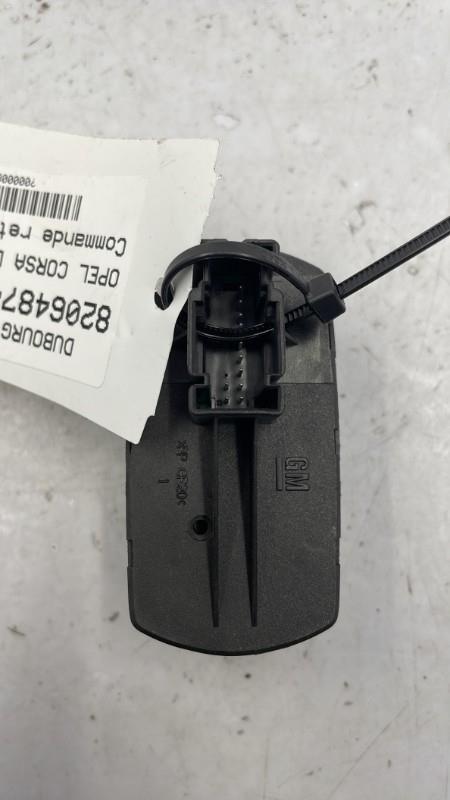 Commande retroviseurs OPEL CORSA D PHASE 1 Essence - 1