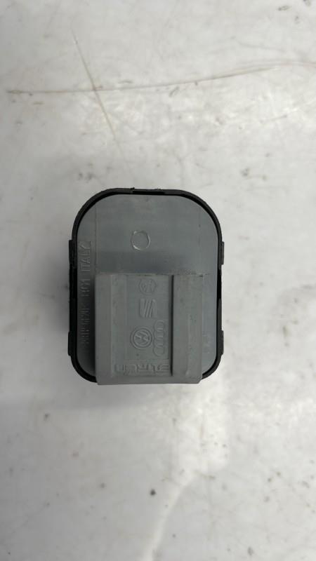Commande retroviseurs VOLKSWAGEN NEW BEETLE 1 PHASE 1 Diesel - 1