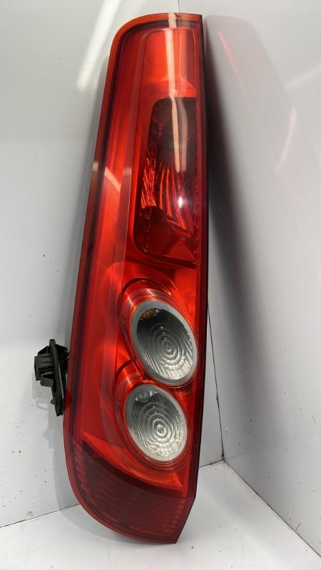 Fanale posteriore principale sinistro (luci) FORD FIESTA 5 PHASE 2 Diésel - 1
