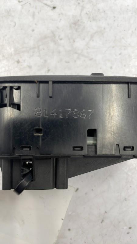 Interrupteur de leve vitre OPEL CORSA E Essence - 1