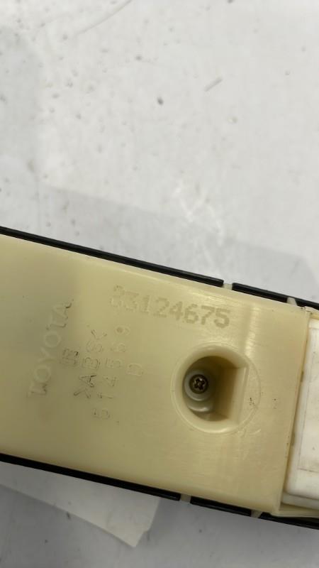 Interruttore alzacristalli TOYOTA COROLLA VERSO 1 Diésel - 1