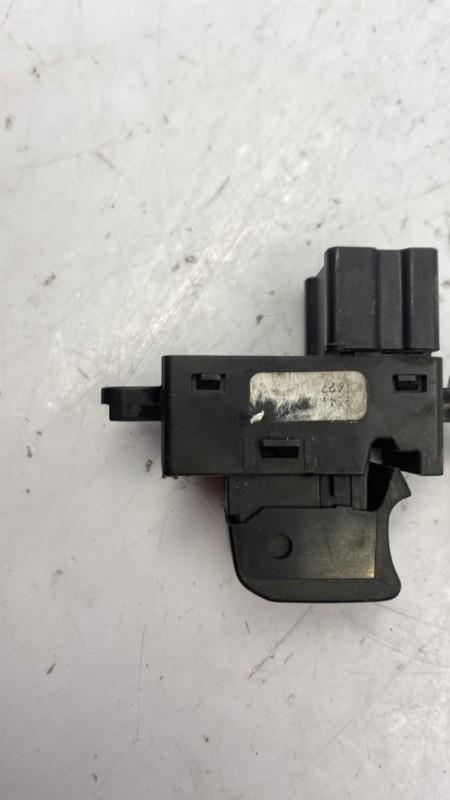 Interruttore lavacristalli posteriore destro NISSAN PATHFINDER 2 PHASE 1 Diésel - 1