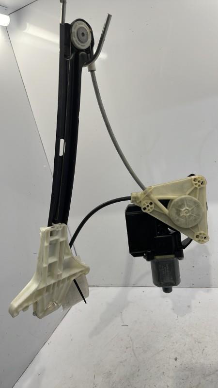 Alzacristalli elettrico posteriore sinistro VOLKSWAGEN POLO 5 PHASE 2 Gasolina - 1