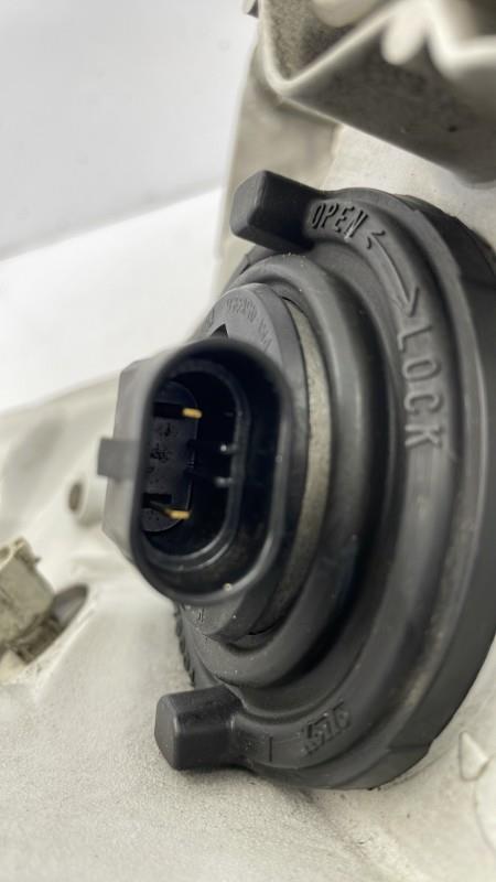Gruppo ottico anteriore principale sinistro (luci)(faro) TOYOTA COROLLA VERSO 1 Diésel - 1