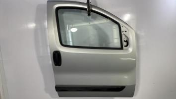 Porte avant droit