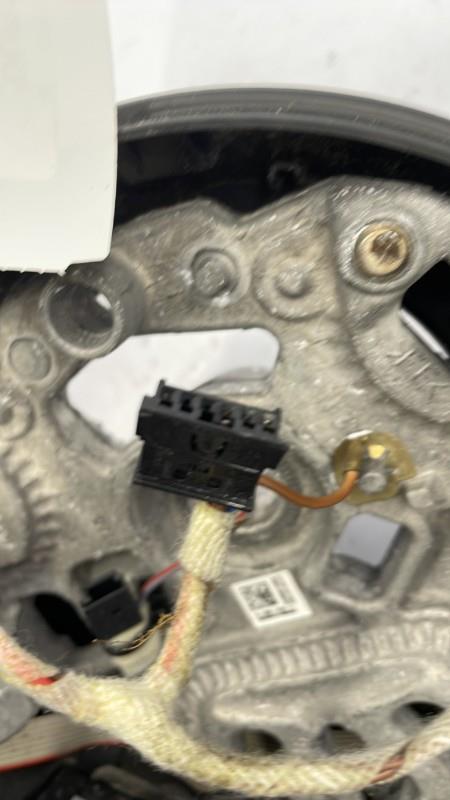 Volant MINI MINI 3 F56 PHASE 1 Essence - 1