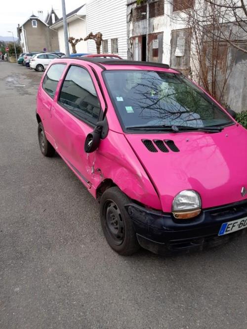 Image Pare choc arriere - RENAULT TWINGO 1