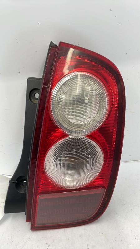 Fanale posteriore principale destro (luci) NISSAN MICRA 3 PHASE 1 Gasolina - 1