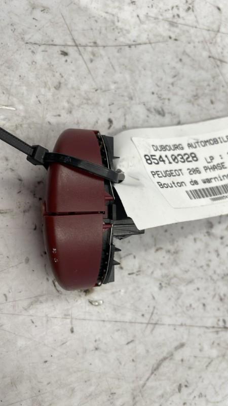 Bouton de warning PEUGEOT 206 PHASE 2 Essence - 1