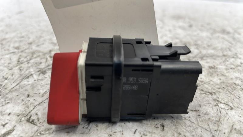 Bouton de warning VOLKSWAGEN GOLF PLUS PHASE 1 Diesel - 1