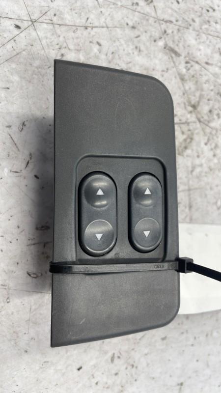 Interruttore alzacristalli FIAT PUNTO 1 PHASE 2  - 1