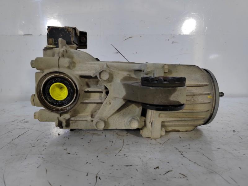 Pont (propulsion) PEUGEOT 4008 Diesel - 1