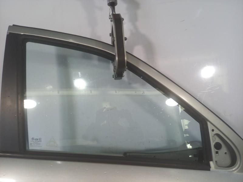 Portiera anteriore destra HYUNDAI SANTA FE 1 Diésel - 1