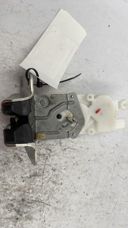 Serrure de hayon PEUGEOT 4008 Diesel - 1