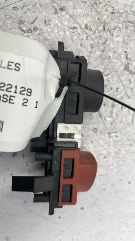 Bouton de warning RENAULT SCENIC 2 PHASE 2 Diesel - 1
