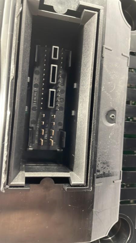 Compteur VOLKSWAGEN PASSAT 4 PHASE 1 Essence - 1