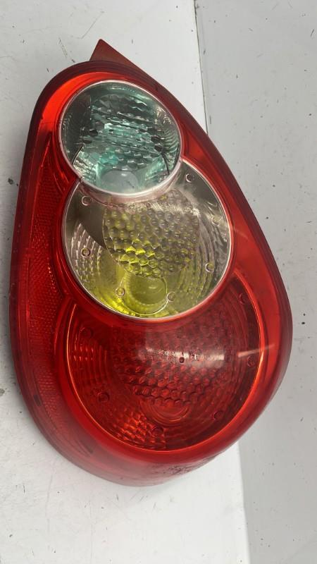 Fanale posteriore principale destro (luci) TOYOTA AYGO 1 PHASE 1 Gasolina - 1