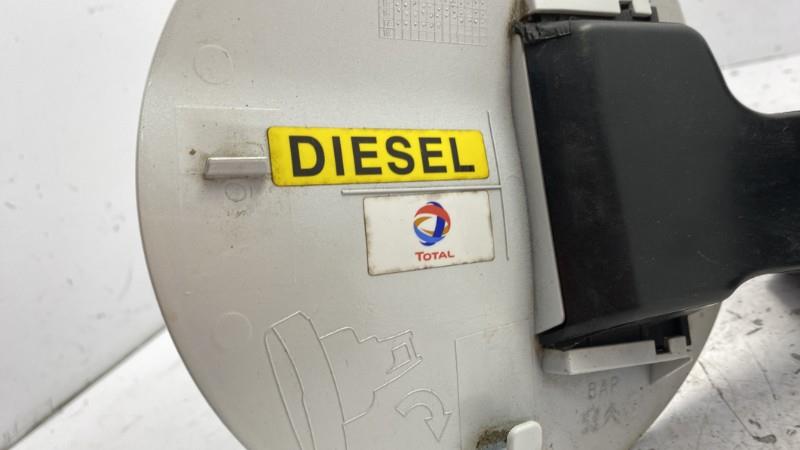 Trappe d'essence PEUGEOT 2008 1 PHASE 1 Diesel - 1