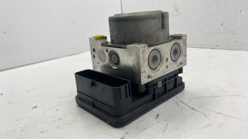 Bloc ABS (freins anti-blocage) AUDI A3 3 PHASE 1 Diesel - 1