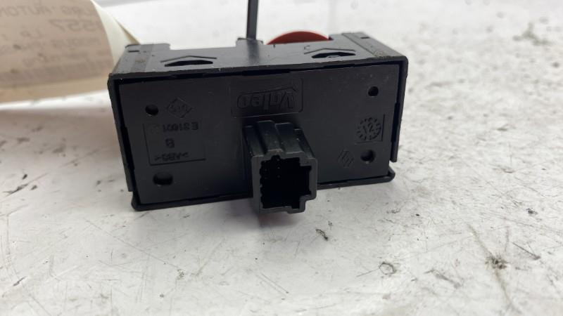 Bouton de warning RENAULT MODUS PHASE 2 Essence - 1