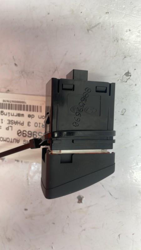 Bouton de warning KIA RIO 3 PHASE 1 Essence - 1