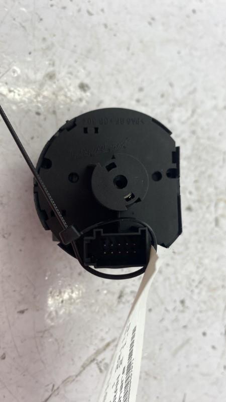 Commande de phare VOLKSWAGEN TOURAN 2 Diesel - 1