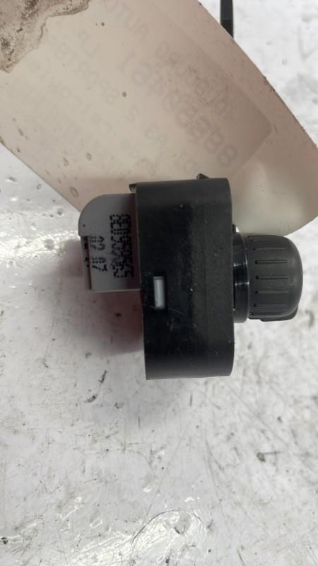 Commande retroviseurs AUDI A3 2 SPORTBACK PHASE 1 Diesel - 1