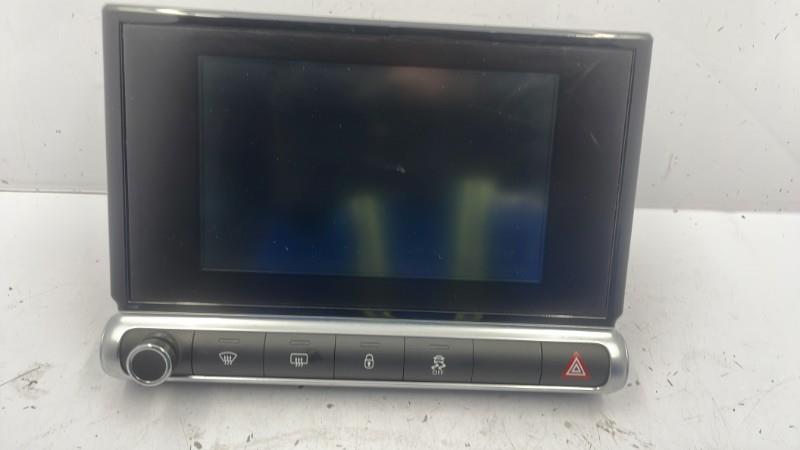 Ecran GPS CITROEN C4 CACTUS Essence - 1