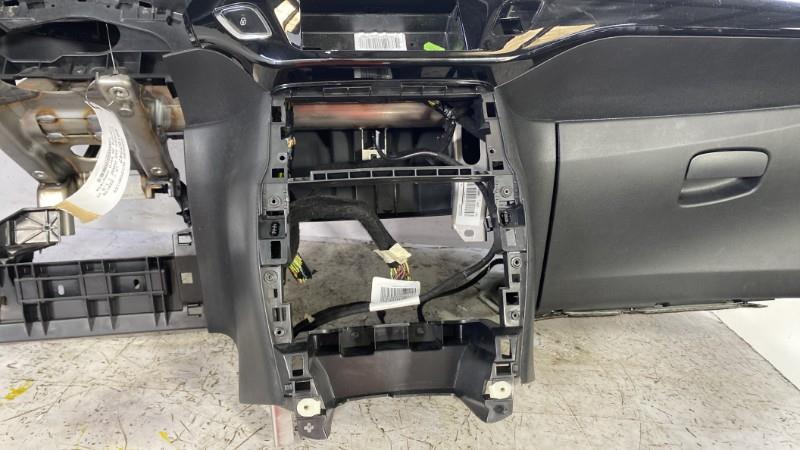 Planche de bord complete CITROEN DS3 PHASE 1 Essence - 1