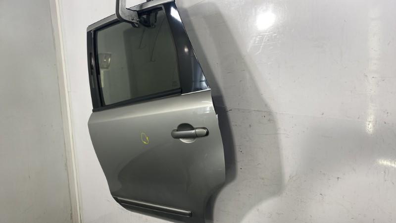 Puerta trasera izquierda NISSAN NOTE 1 PHASE 2 Diésel - 1