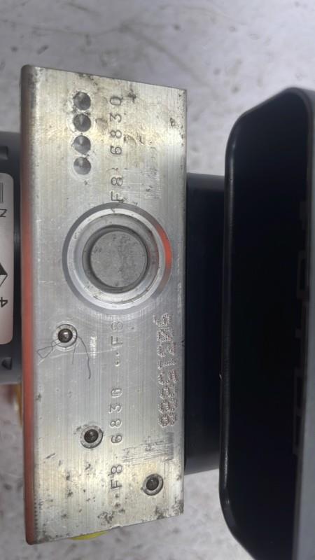 Blocco ABS (antibloccaggio freni) RENAULT MEGANE 3 PHASE 1 Diésel - 1