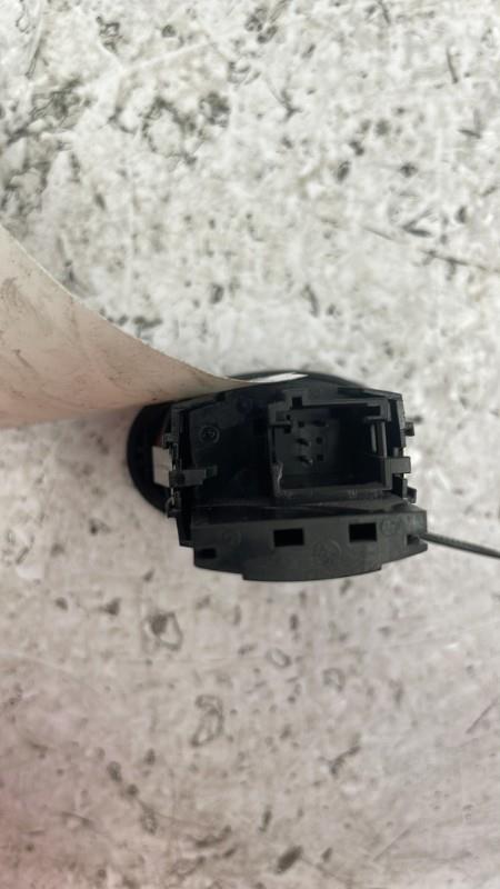 Bouton de warning MINI MINI 3 F55 PHASE 1 Essence - 1