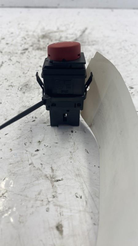 Bouton de warning SEAT IBIZA 3 PHASE 2 Diesel - 1
