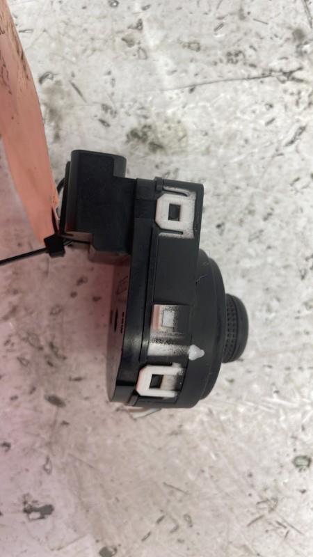 Commande retroviseurs OPEL MERIVA B PHASE 1 Diesel - 1