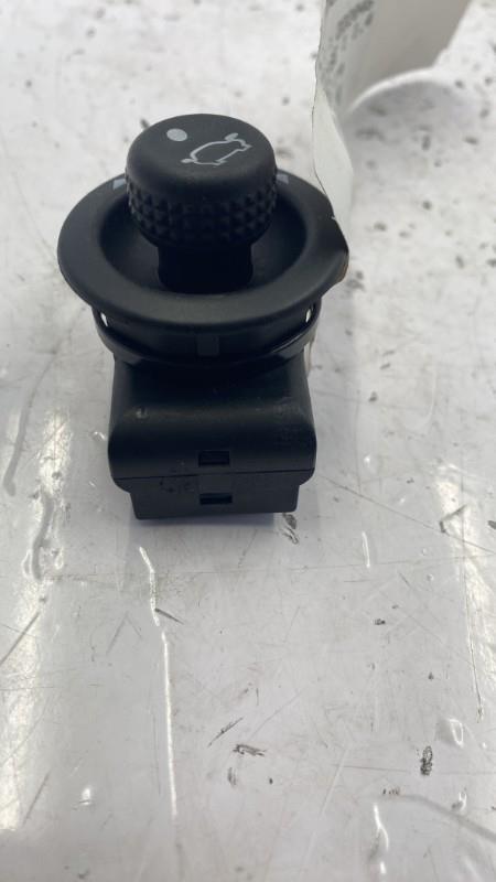 Commande retroviseurs FORD FIESTA 6 PHASE 1 Diesel - 1