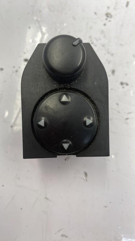 Commande retroviseurs AUDI A4 1 PHASE 1 Diesel - 1