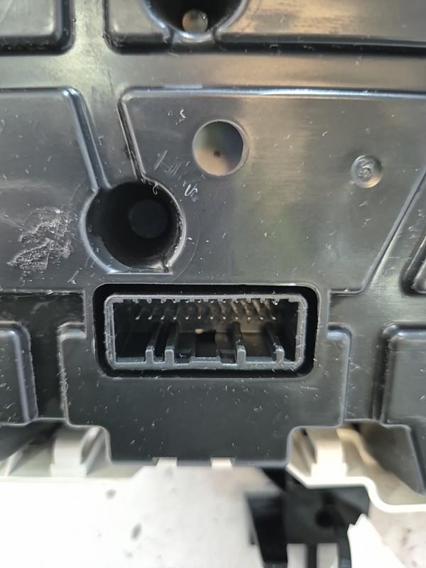 Compteur RENAULT CLIO 4 PHASE 2 Diesel - 1
