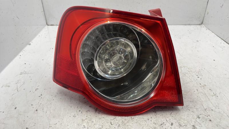 Fanale posteriore principale sinistro (luci) VOLKSWAGEN PASSAT 5 Diésel - 1