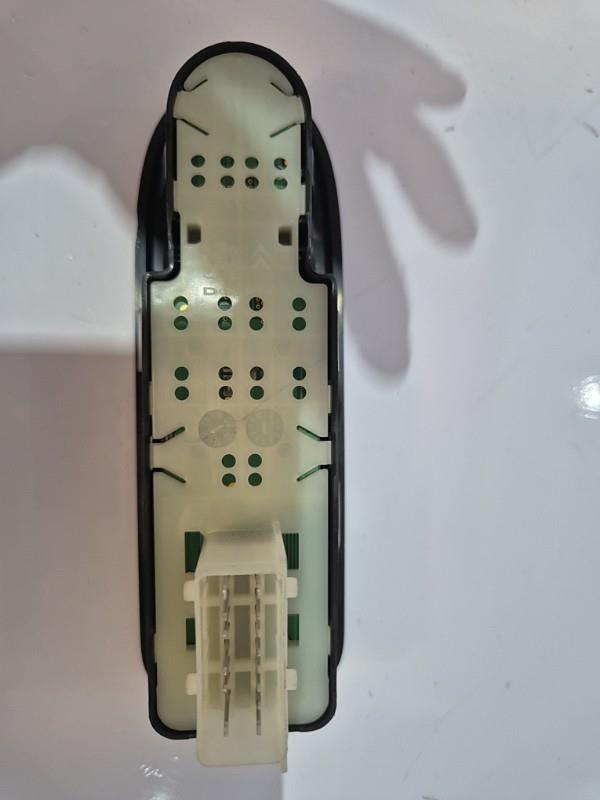 Interrupteur de leve vitre CITROEN C3 2 PHASE 1 Diesel - 1
