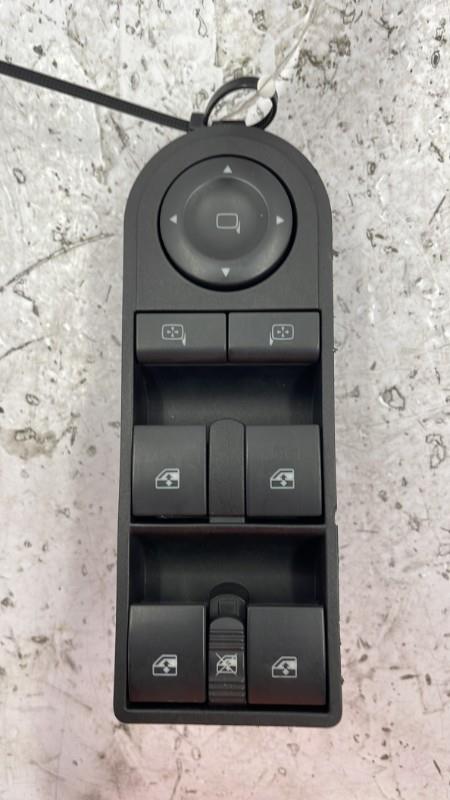 Interruttore lavacristalli posteriore destro OPEL ASTRA H PHASE 1 Diésel - 1