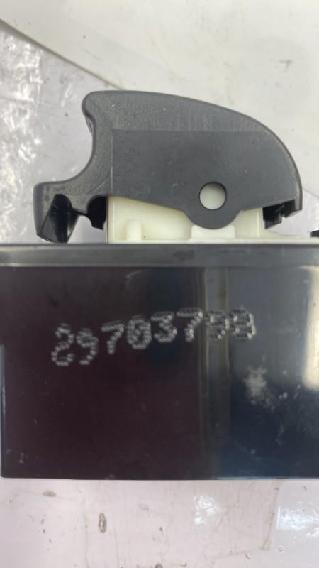 Interruttore lavacristalli posteriore destro MITSUBISHI ASX PHASE 2 Diésel - 1