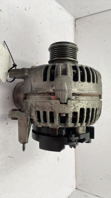 Alternatore VOLKSWAGEN POLO 4 PHASE 2 Diésel - 1