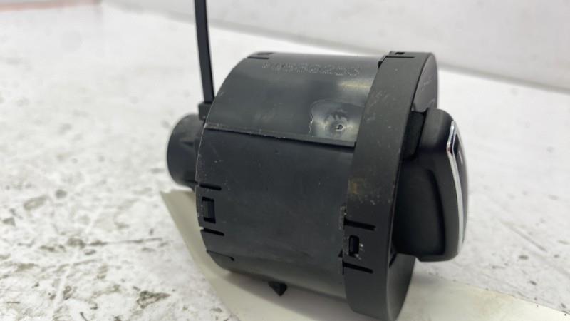 Commande de phare SEAT LEON 3 PHASE 1 Diesel - 1