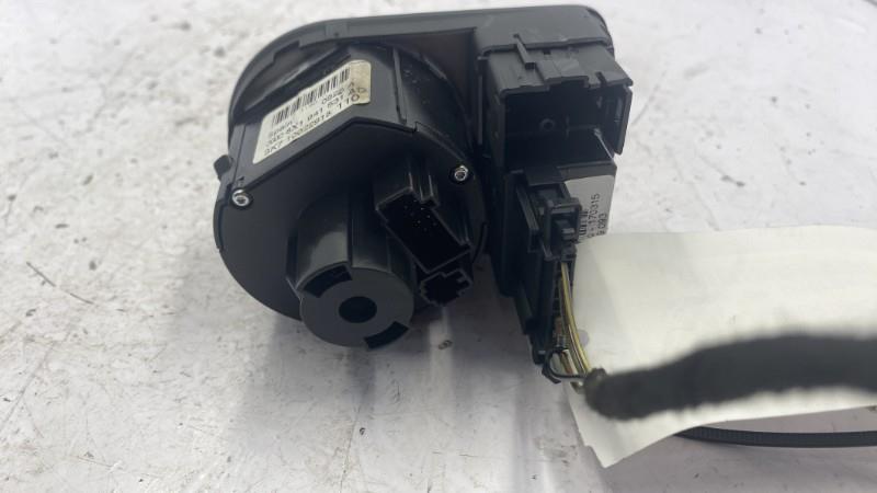Commande de phare AUDI A1 1 SPORTBACK PHASE 2 Diesel - 1