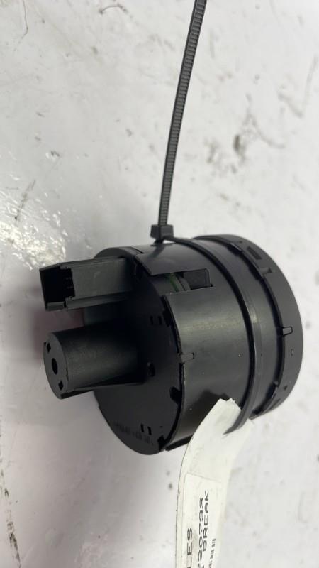 Commande de phare VOLKSWAGEN PASSAT 5 BREAK Diesel - 1