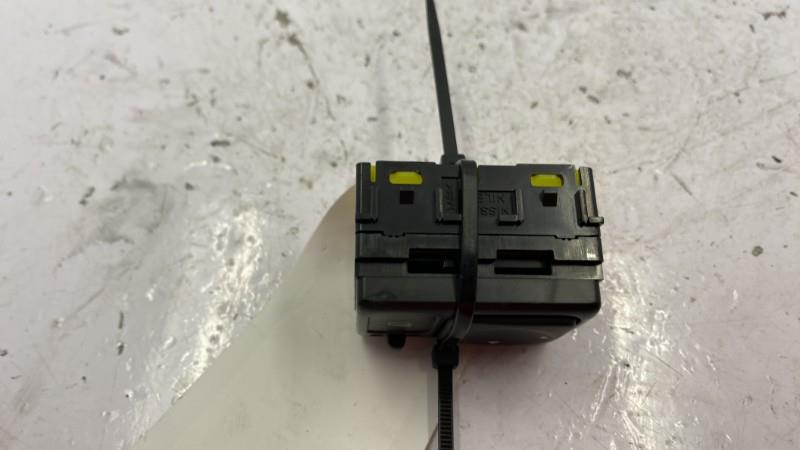 Commande retroviseurs NISSAN NOTE 1 PHASE 1 Diesel - 1